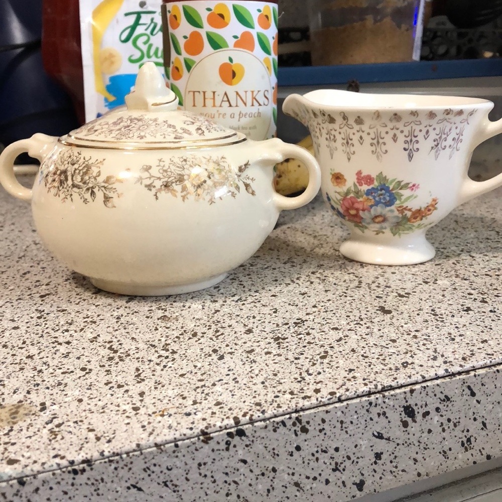 Closet Cleanout Sugar bowl & creamer Both Vintage